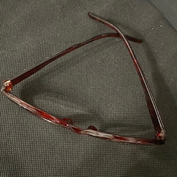 Translucent brown with rhinestones readers +2.5 - Picture 2 of 8